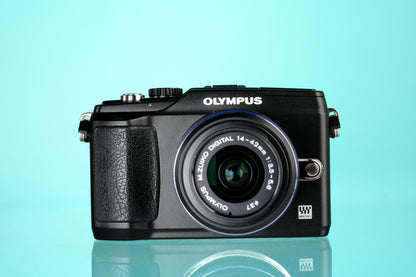 Olympus Pen EPL2 Micro 4/3 Mirrorless Camera w/ 14-42mm Zoom Lens