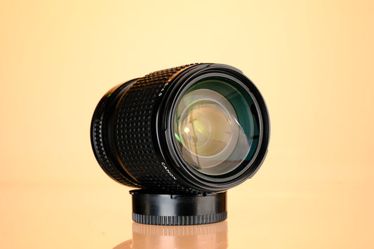 Canon 35-105mm f/3.5-4.5 Zoom Lens nFD Mount