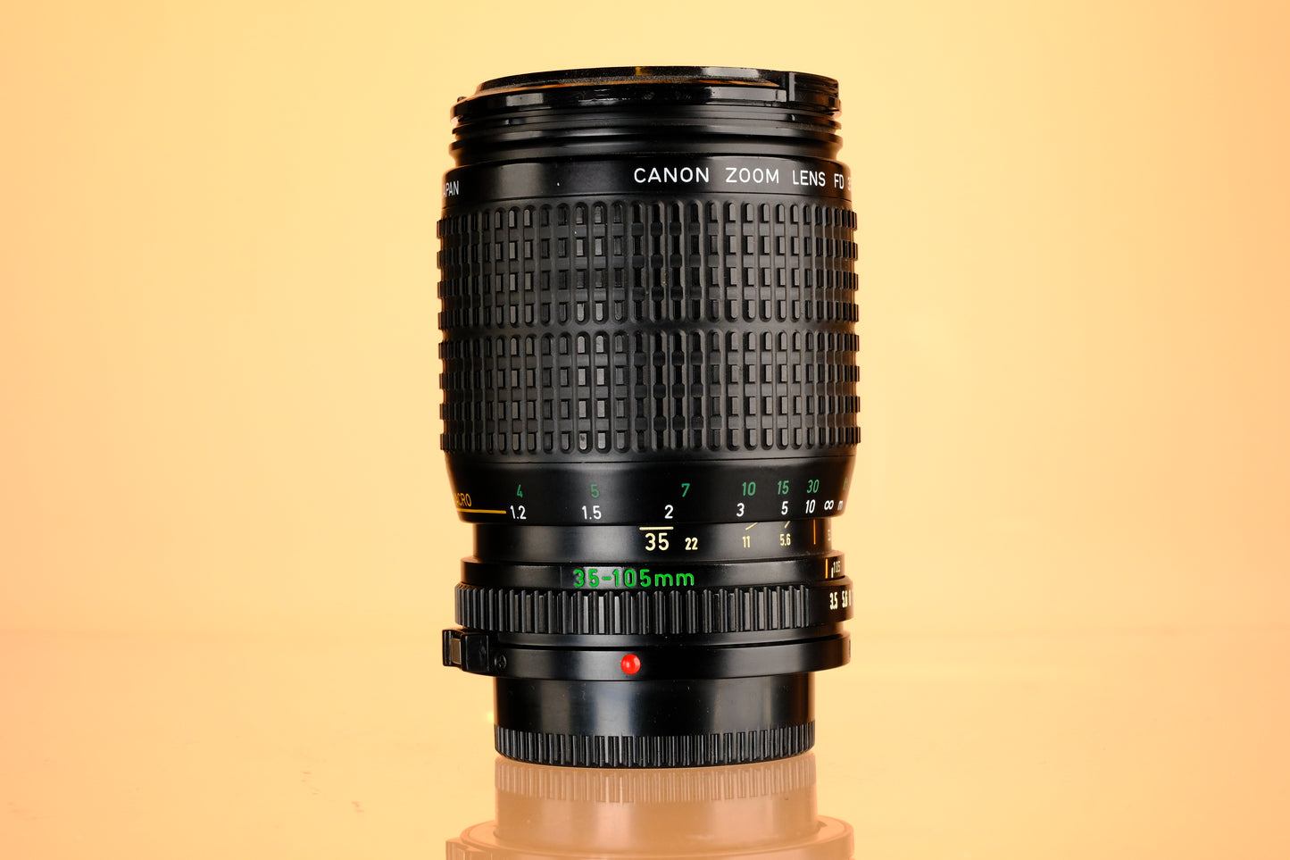 Canon 35-105mm f/3.5-4.5 Zoom Lens nFD Mount