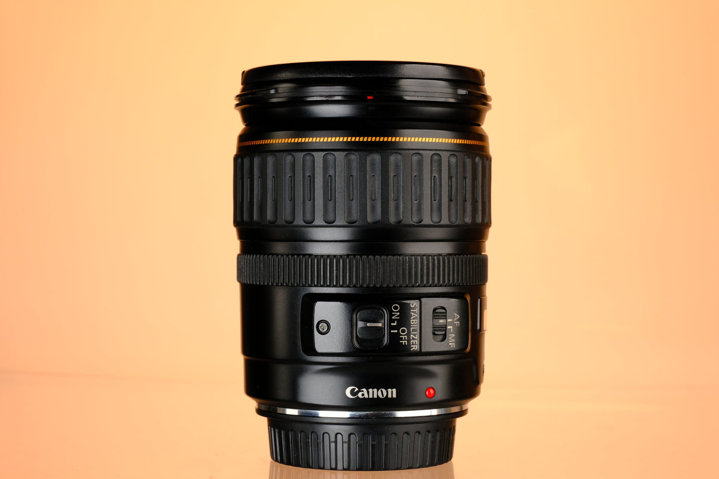 Canon EF 28-135mm f/3.5-5.6 IS Lens