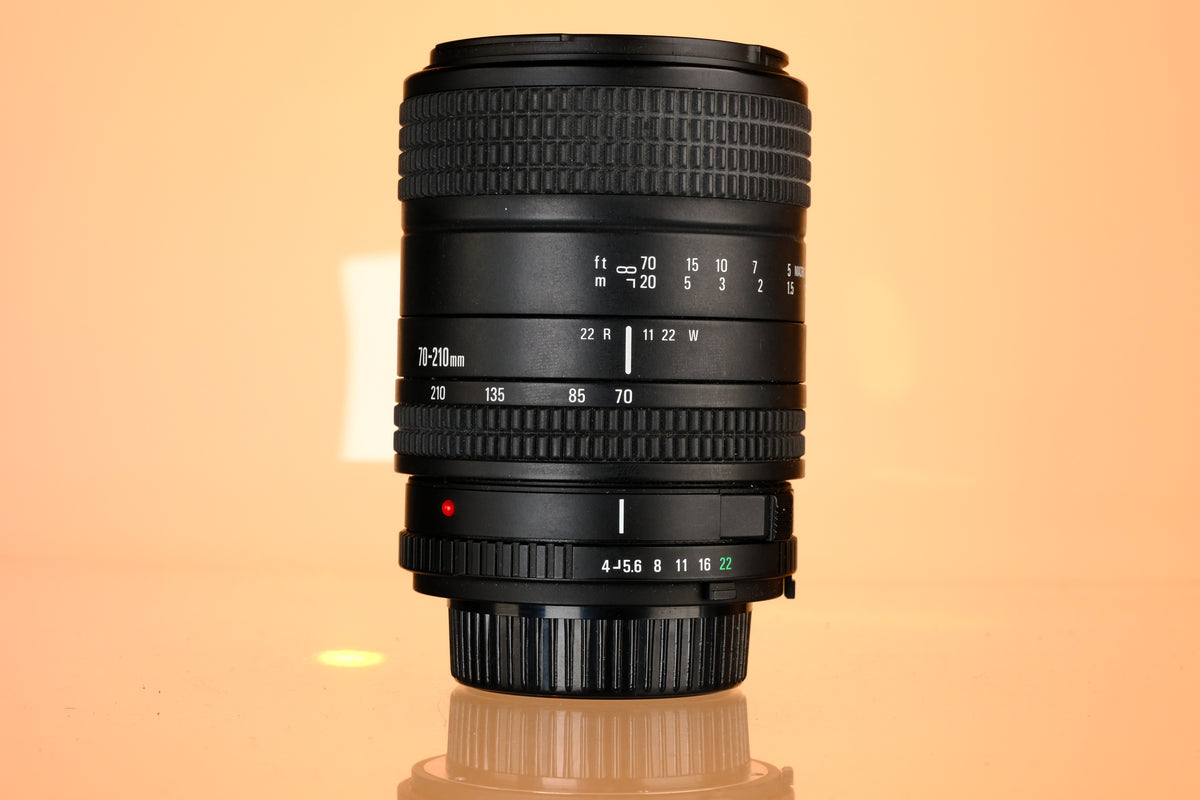Quantaray 70-210mm f/4-5.6 MD Mount