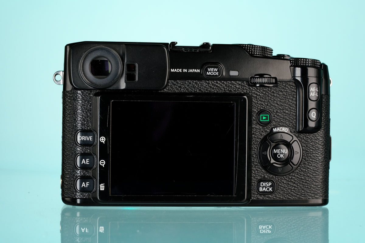 Fujifilm X-Pro1 APS-C Mirrorless Camera - X Mount (read)