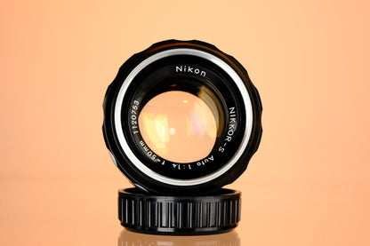 Nikon Nikkor 50mm f/1.4 Non Ai Lens