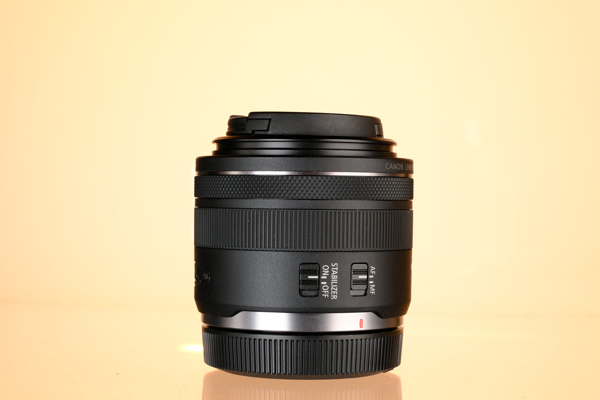 Canon RF 35mm f/1.8 Macro IS STM Lens