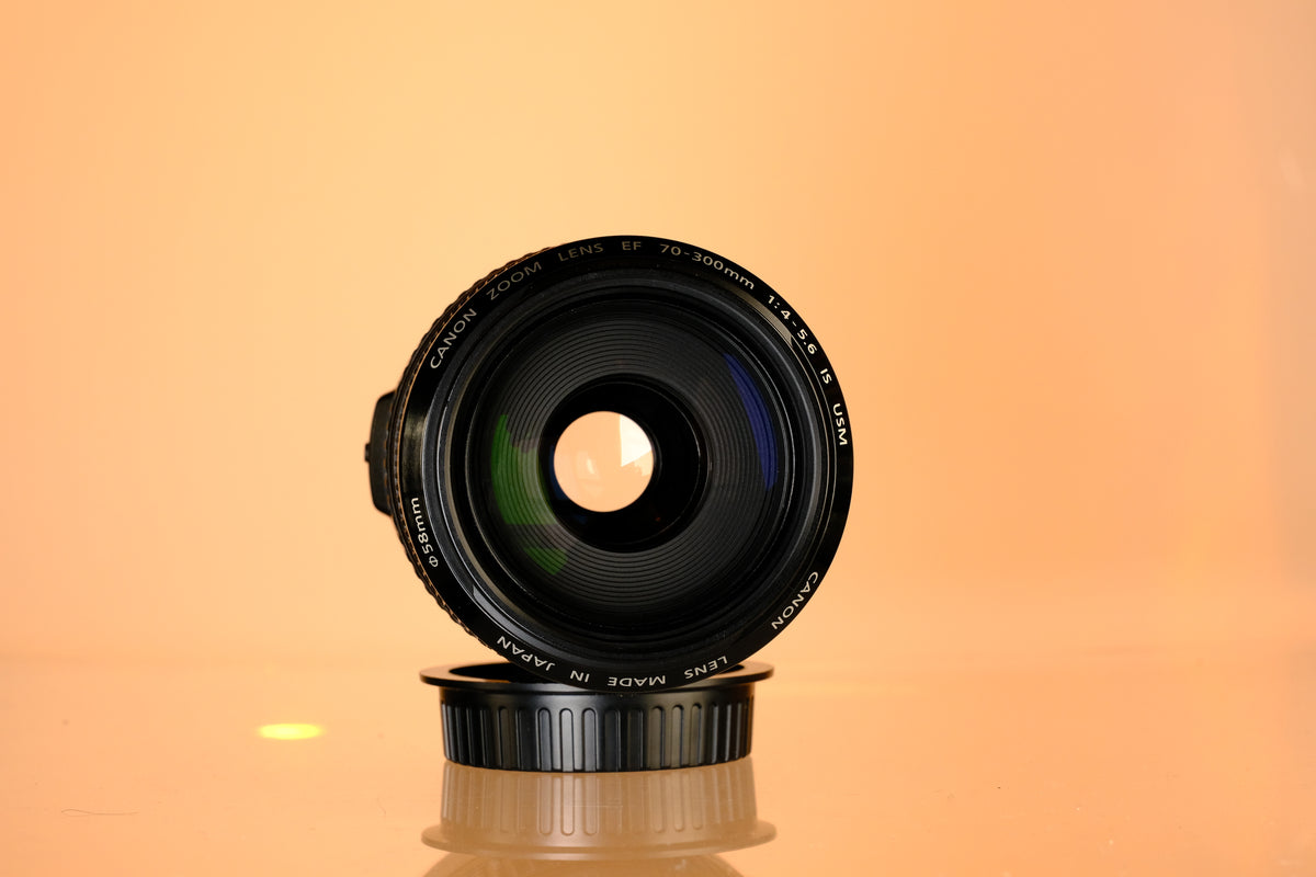 Canon 70-300mm f/4-5.6 IS USM EF Lens