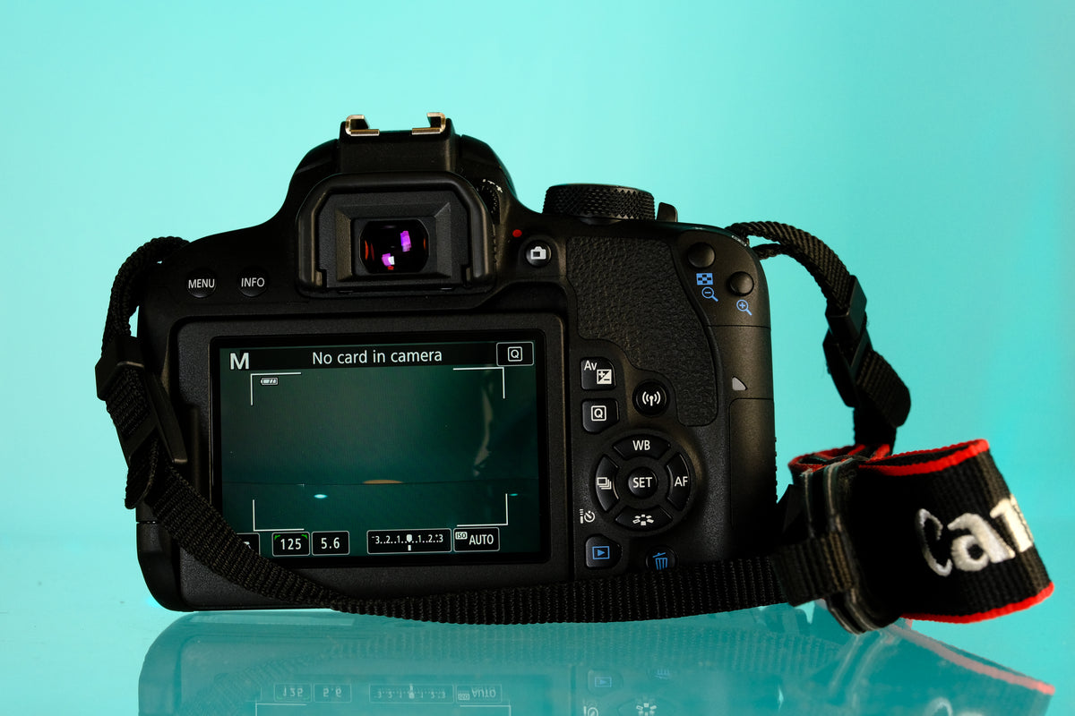 Canon EOS Rebel T7i 24.2mp APS-C Digital Camera + 18-55mm IS STM Lens