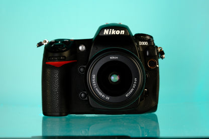 Nikon D300 12.3mp DSLR Camera + 18-55mm DX AF-S Lens
