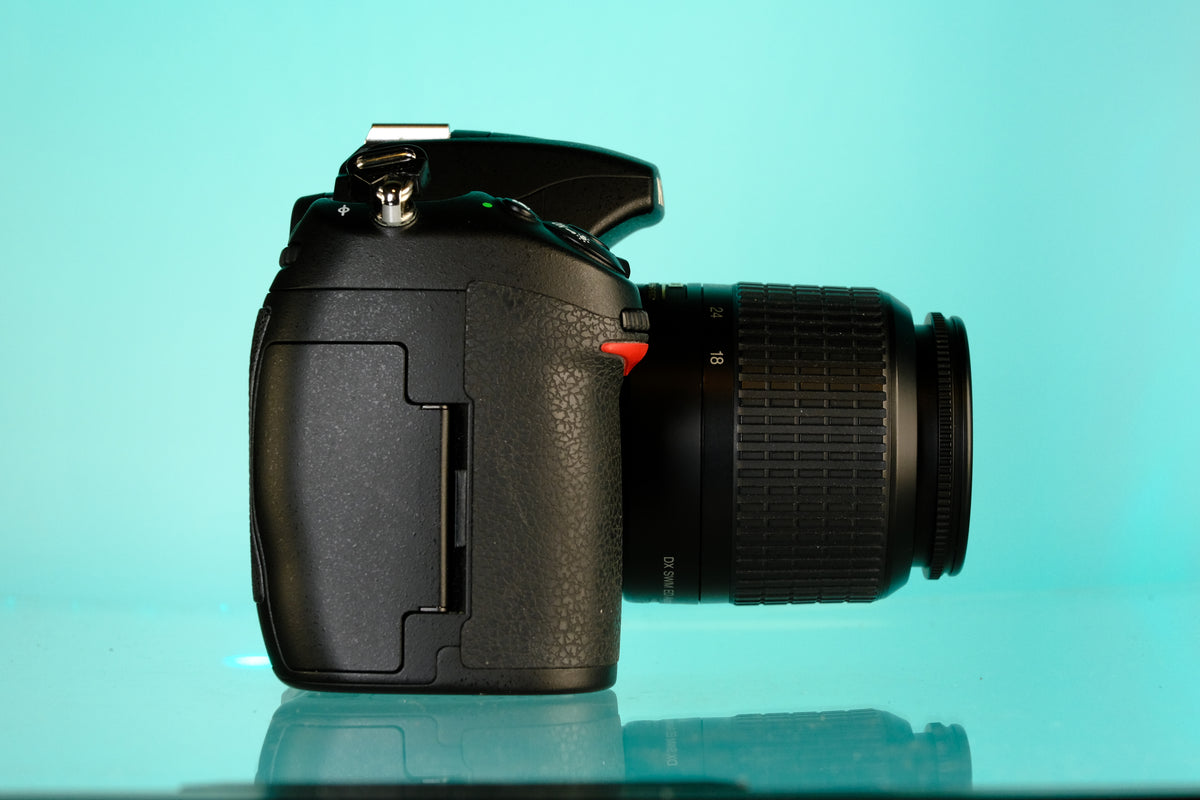 Nikon D300 12.3mp DSLR Camera + 18-55mm DX AF-S Lens