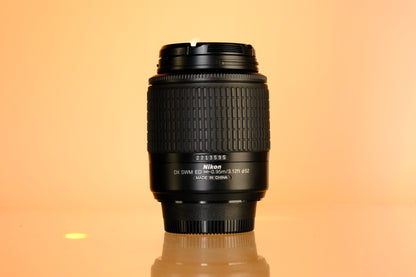 Nikon AF-S DX ED 55-200mm f/4-5.6 Lens
