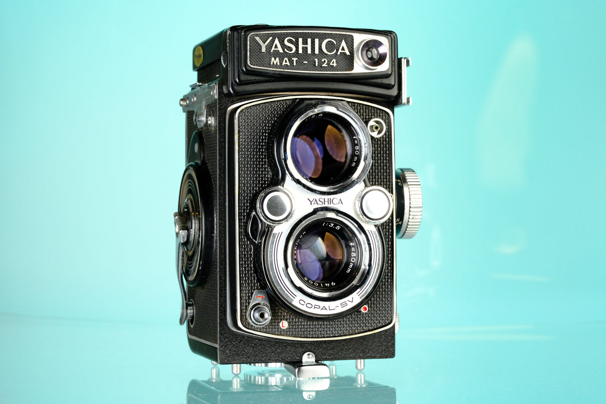 Yashica Mat 124 TLR 6x6 Medium Format FIlm Camera