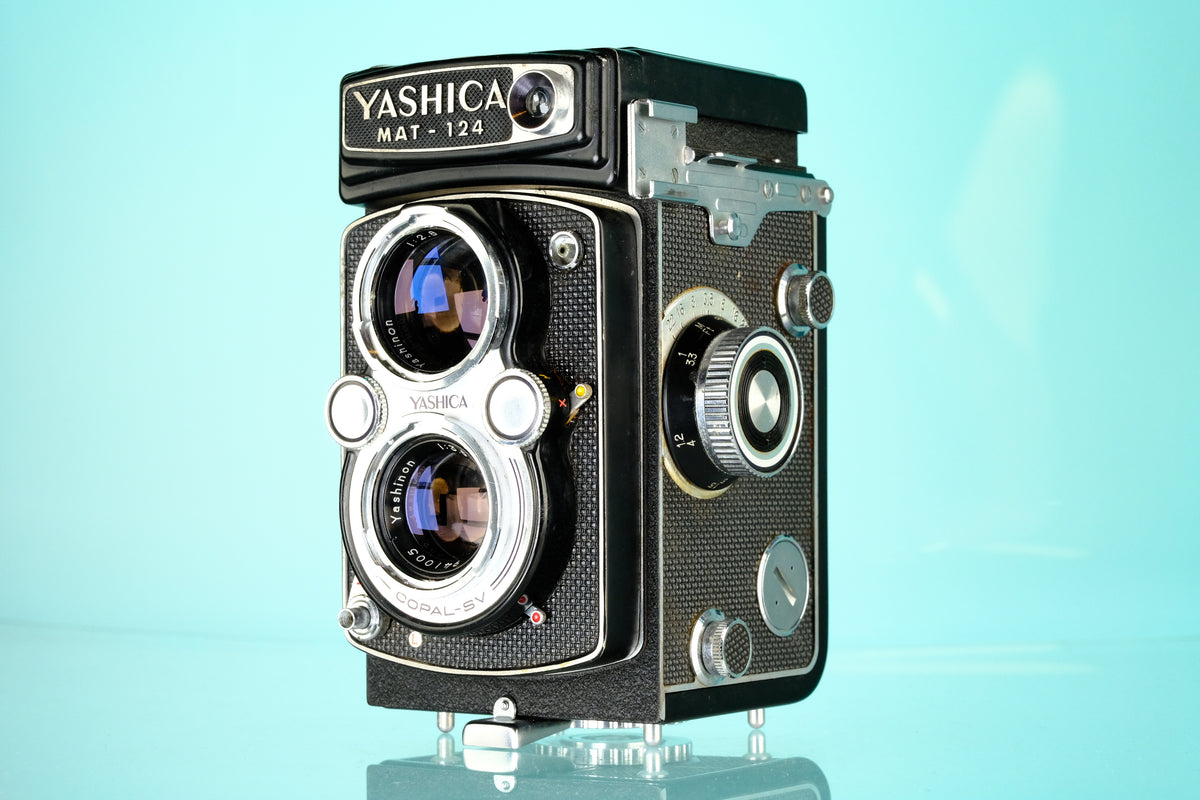 Yashica Mat 124 TLR 6x6 Medium Format FIlm Camera