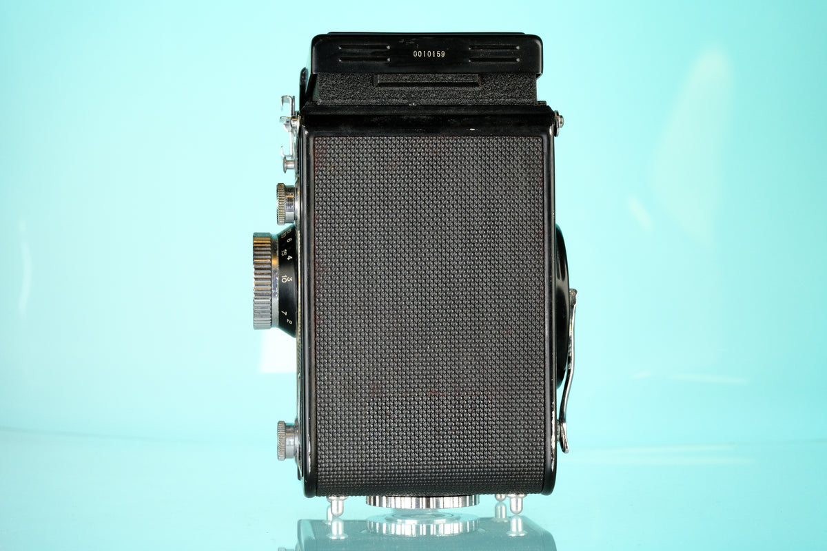 Yashica Mat 124 TLR 6x6 Medium Format FIlm Camera
