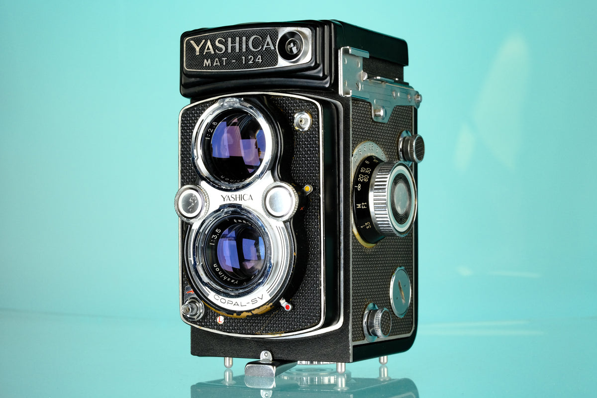 Yashica Mat 124 TLR 6x6 Medium Format Film Camera