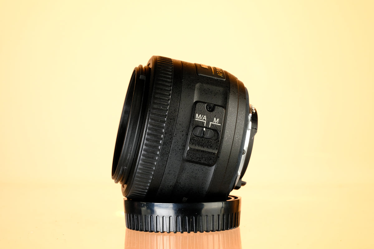 Nikon Nikkor AF-S DX 35mm f/1.8 G