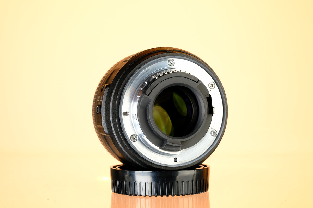 Nikon Nikkor AF-S DX 35mm f/1.8 G