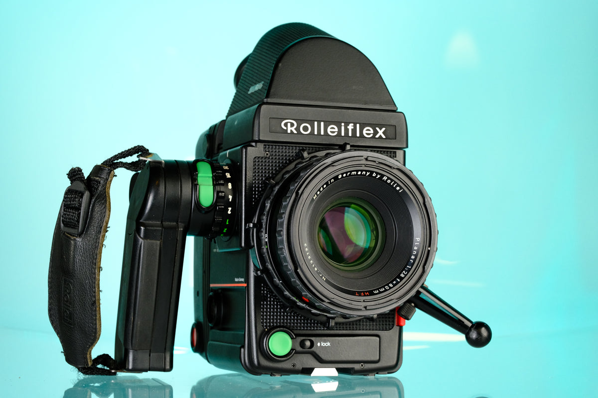 Rollei Rolleiflex 6008 Intergral Medium Format Camera + Rollei HFT 80mm f/2.8 Planar Lens + 45 Prism Viewfinder + Handle Grip
