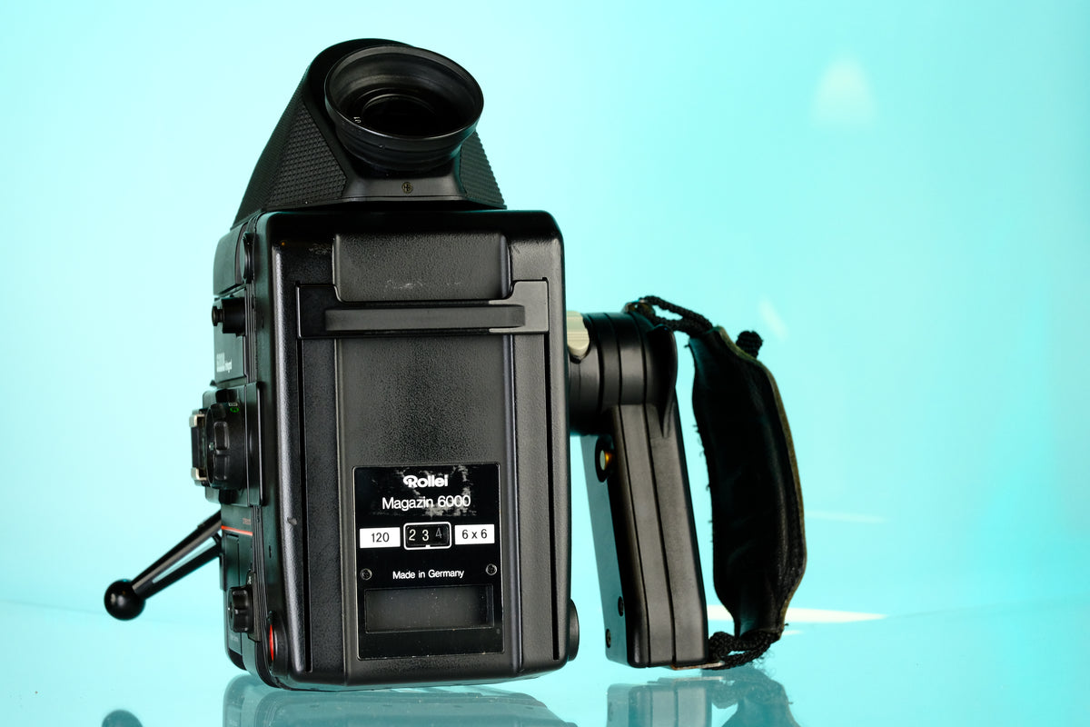 Rollei Rolleiflex 6008 Intergral Medium Format Camera + Rollei HFT 80mm f/2.8 Planar Lens + 45 Prism Viewfinder + Handle Grip