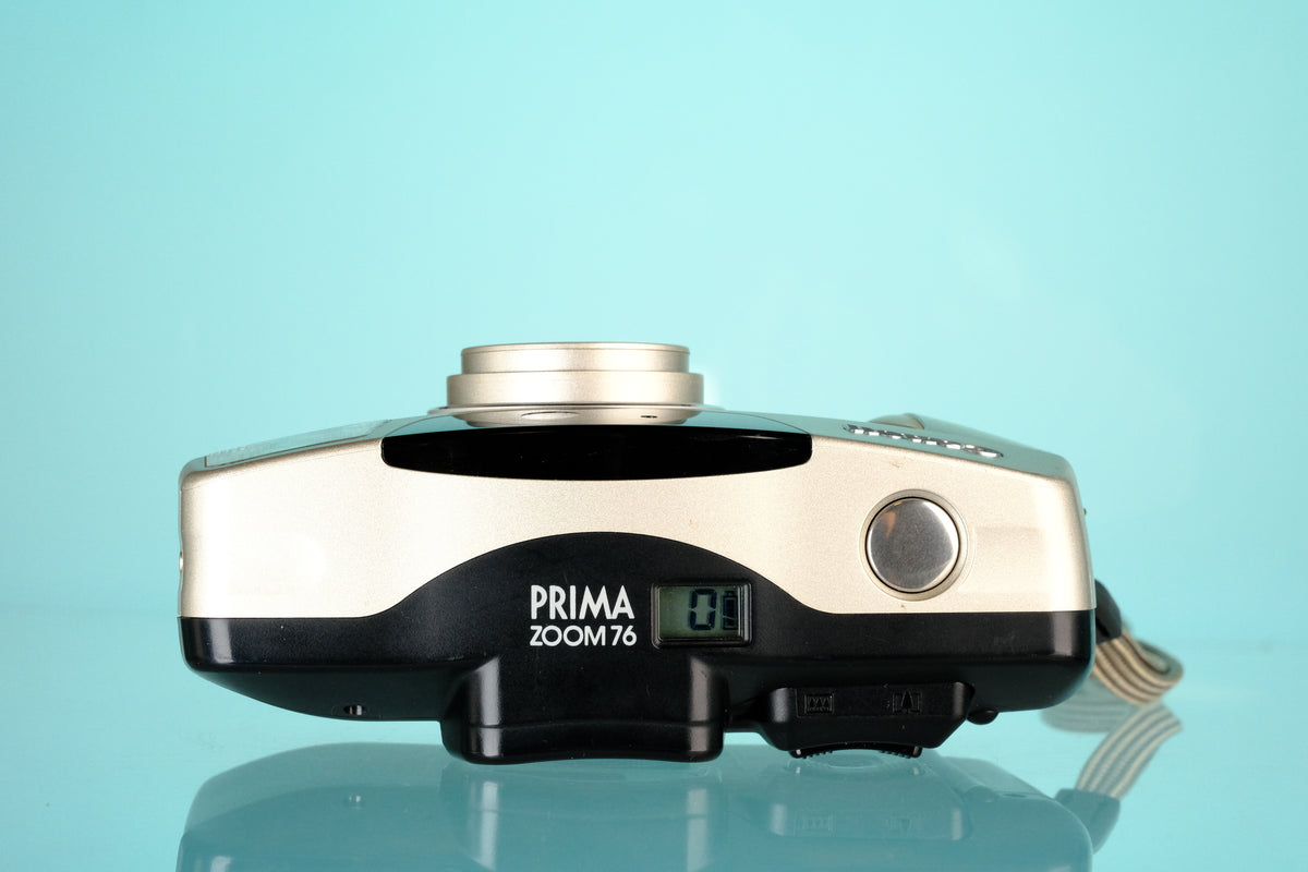 Canon Prima Zoom 76 35mm Point and Shoot Film Camera