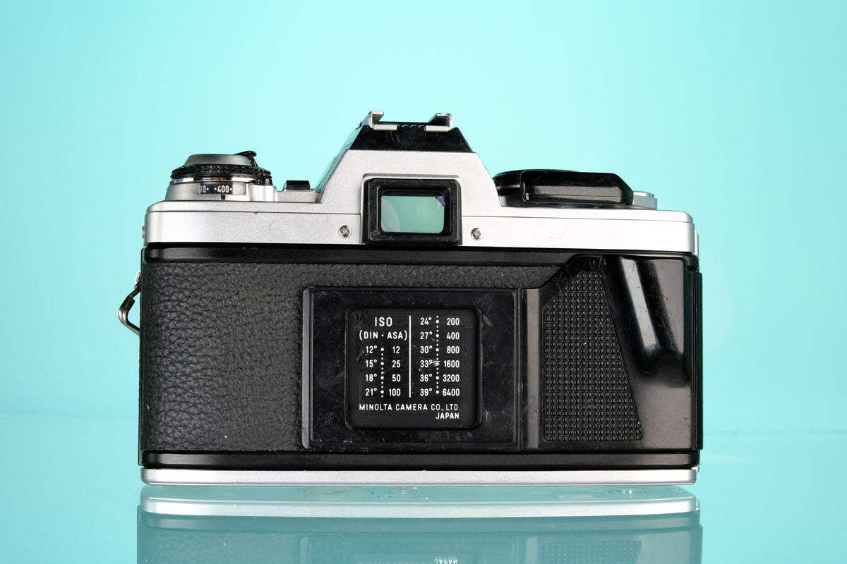 Minolta X-500 35mm SLR Film Camera + 50mm f/1.7 Lens