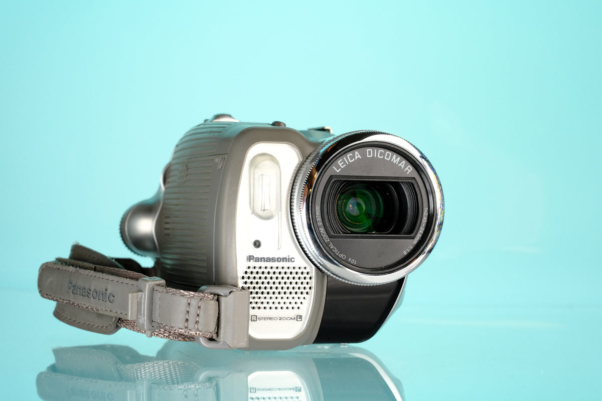 Panasonic PV-GS150 3CCD Mini DV Camcorder
