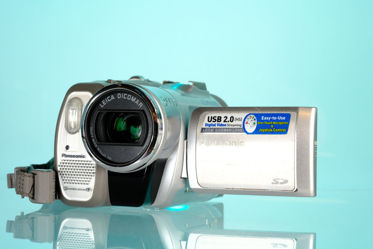 Panasonic PV-GS150 3CCD Mini DV Camcorder