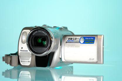 Panasonic PV-GS150 3CCD Mini DV Camcorder