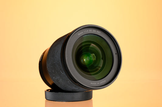 Sigma 16mm f/1.4 Sony E Mount Lens