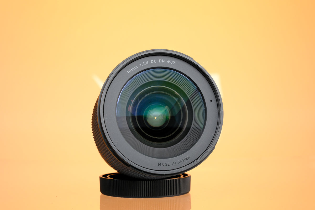 Sigma 16mm f/1.4 Sony E Mount Lens