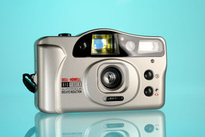 Bell and Howell BF 906SVD Big Viewfinder 35mm Point and Shoot Film Camera