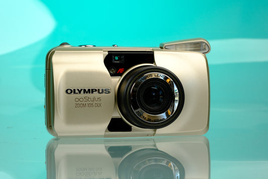 Olympus Infinity Stylus Zoom 105 35mm Point and Shoot Camera