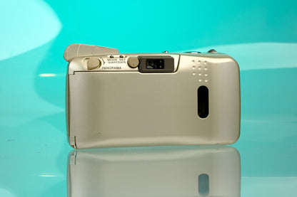 Olympus Infinity Stylus Zoom 105 35mm Point and Shoot Camera