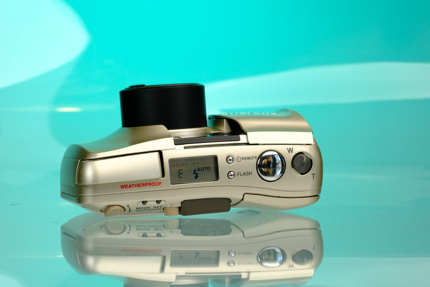 Olympus Infinity Stylus Zoom 105 35mm Point and Shoot Camera