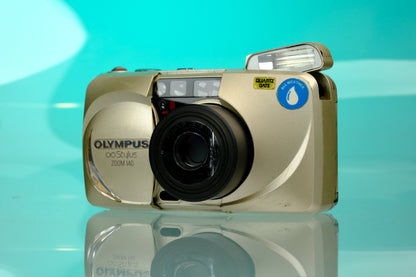 Olympus Infinity Stylus Zoom 140 35mm Point and Shoot Camera