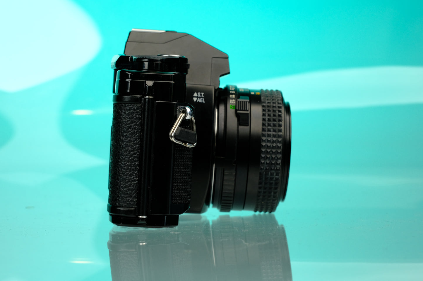 Minolta X-7a 35mm SLR + 50mm f/1.7 Lens
