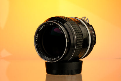 Nikon Nikkor 105mm Ai f/2.5 Telephoto Prime Lens