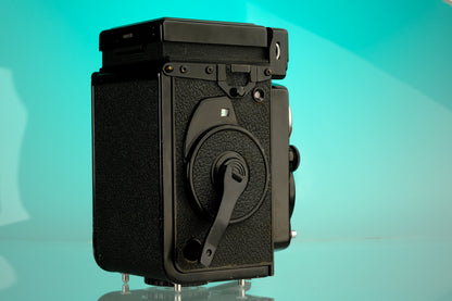 Yashica Mat-124G 6x6 TLR Medium Format Film Camera