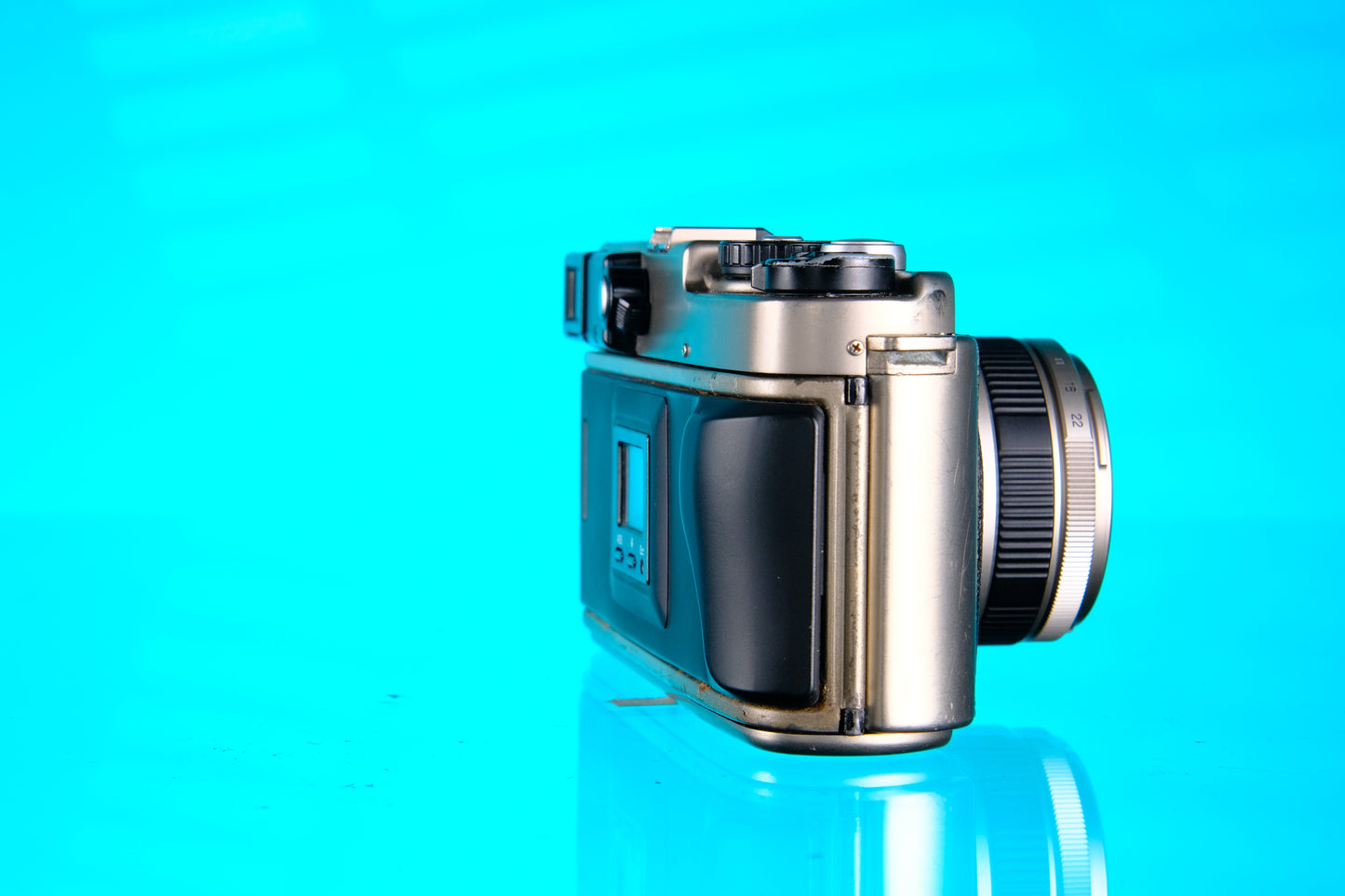 Fujifilm TX-1 Hasselblad XPAN 35mm Panoramic Rangefinder Camera + 45mm f/4.0 Lens