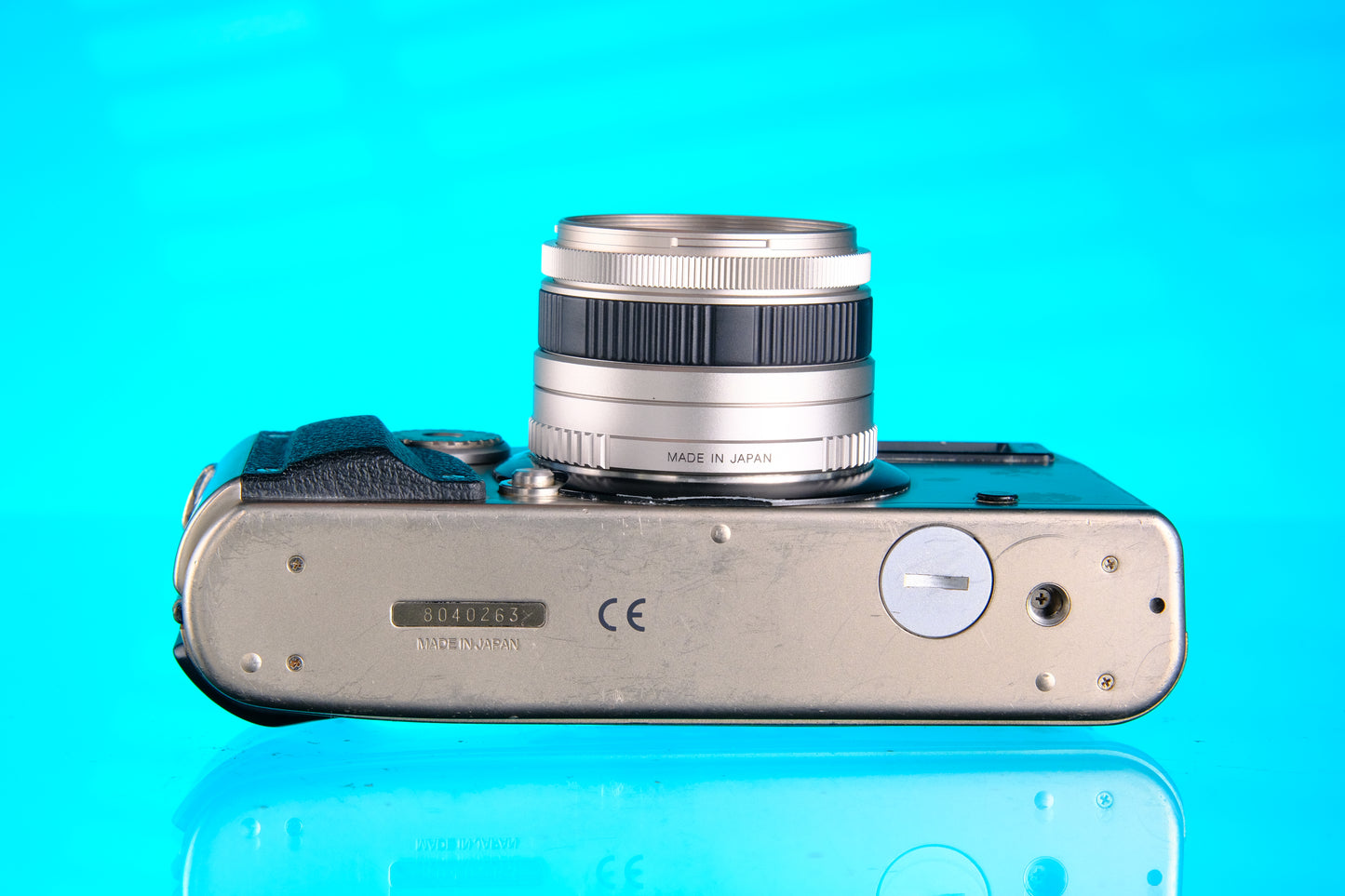 Fujifilm TX-1 Hasselblad XPAN 35mm Panoramic Rangefinder Camera + 45mm f/4.0 Lens