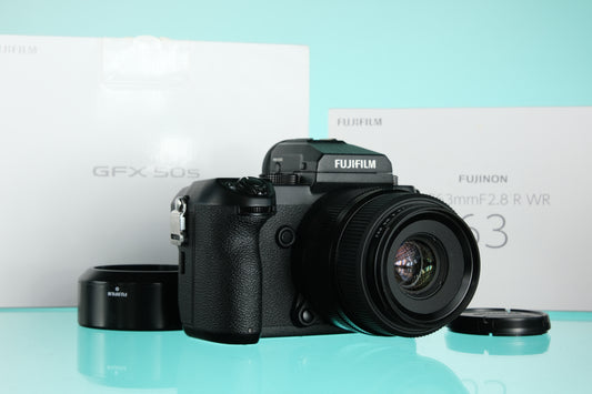 Fujifilm GFX 50s Medium Format Digital Camera Kit + 63mm f/2.8 GF Autofocus Lens