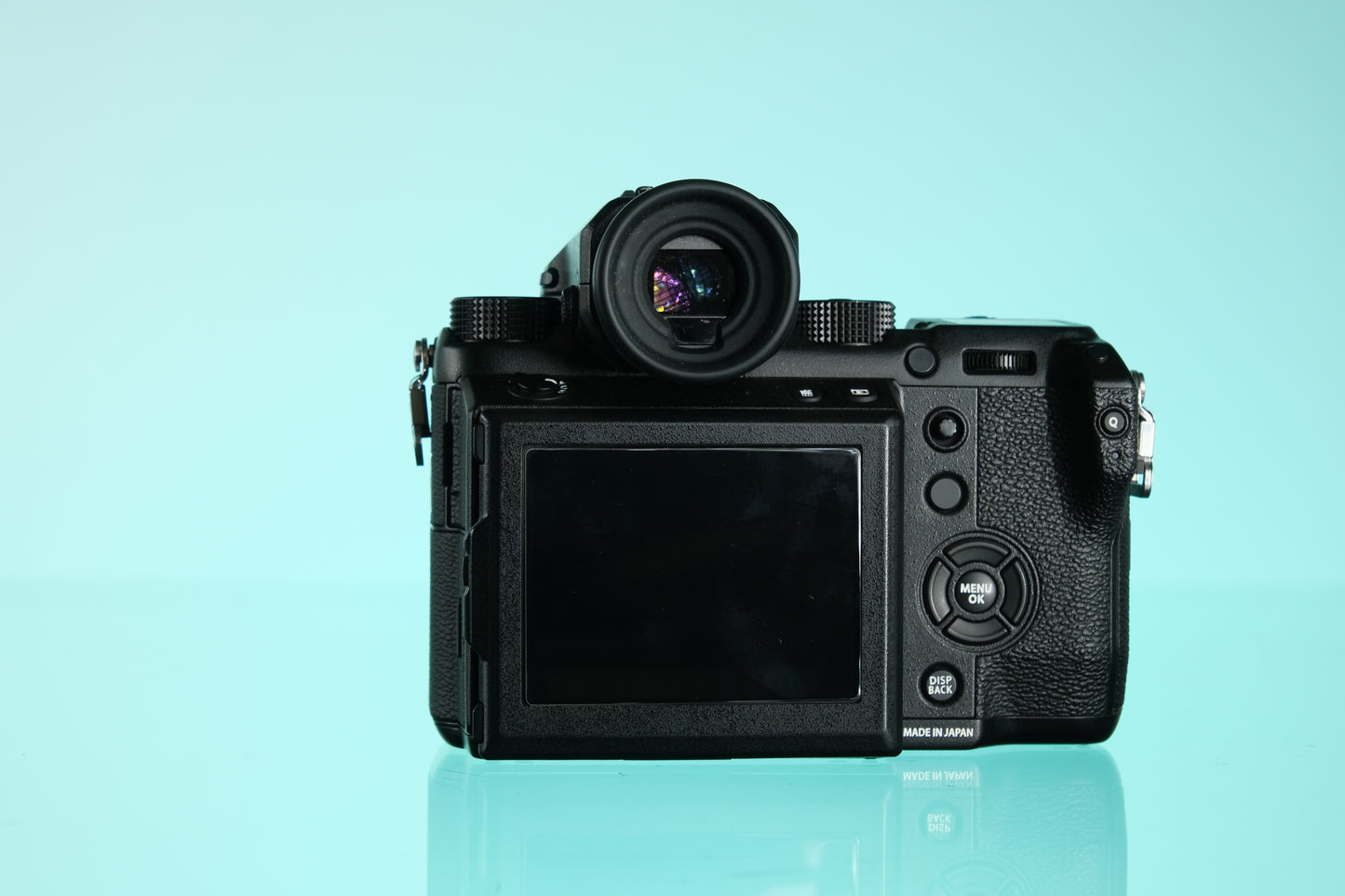 Fujifilm GFX 50s Medium Format Digital Camera Kit + 63mm f/2.8 GF Autofocus Lens