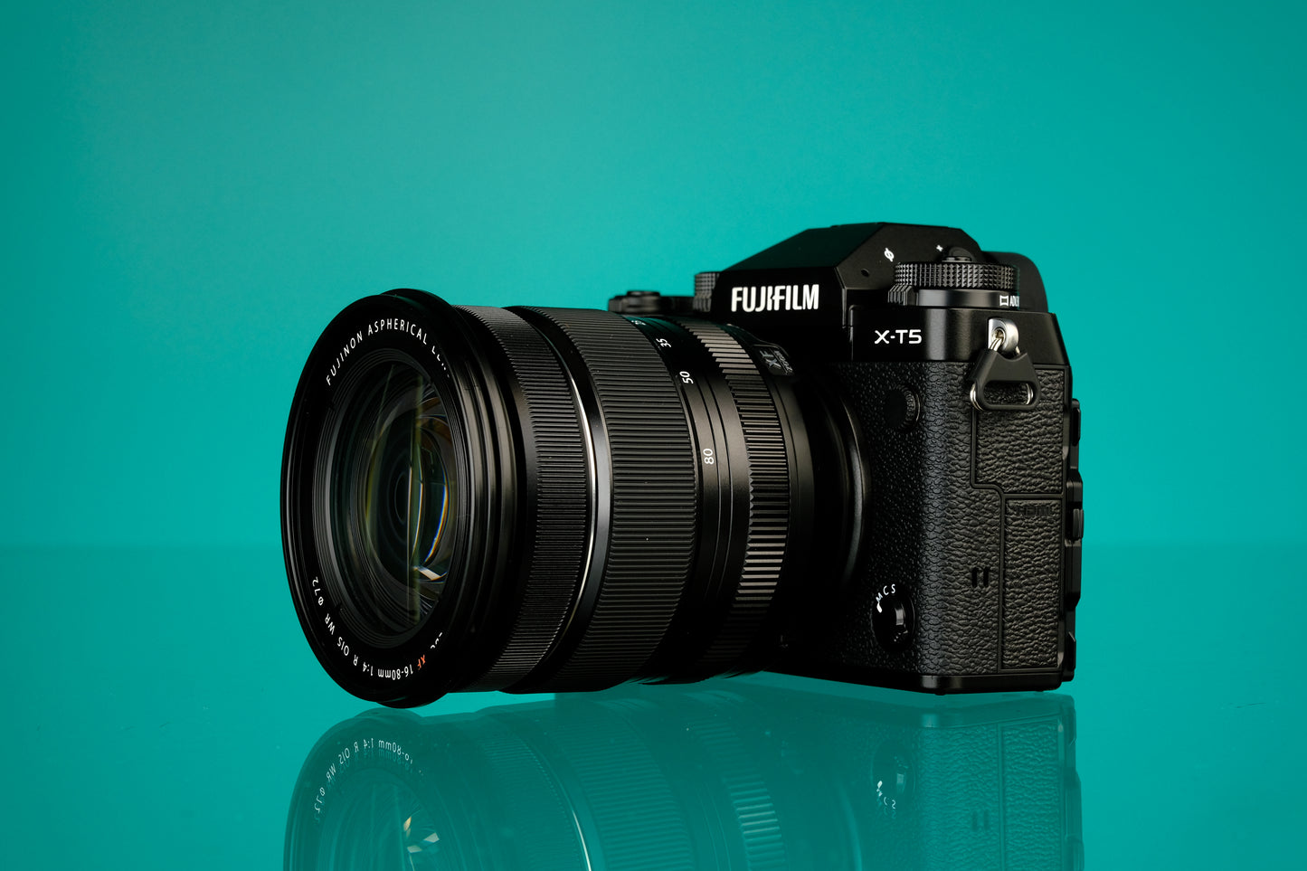 FUJIFILM X-T5 40.5mp Mirrorless Camera + 16-80mm f/4 Lens Kit