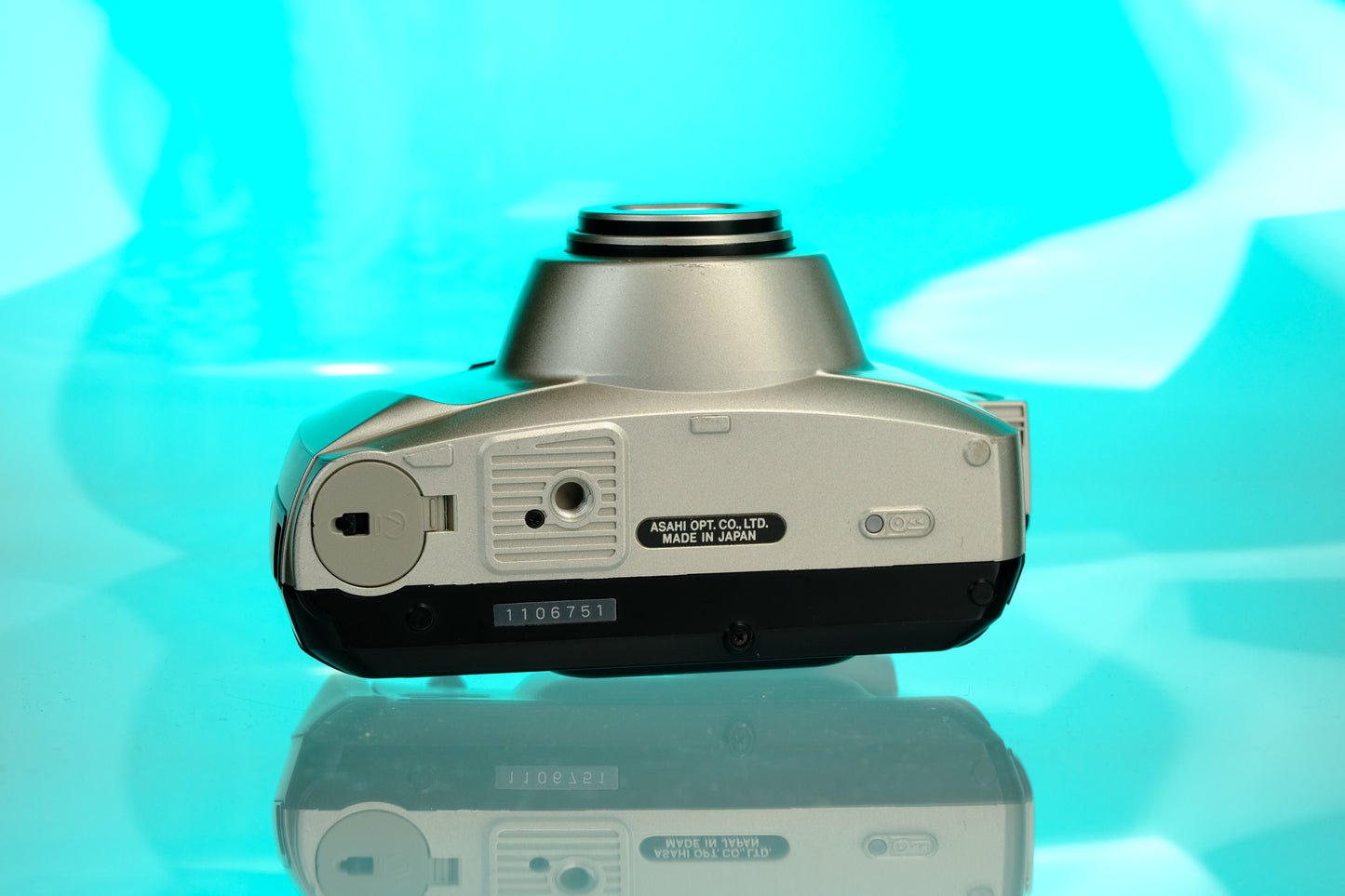 Pentax IQZoom 160 35mm Point and Shoot Film Camera