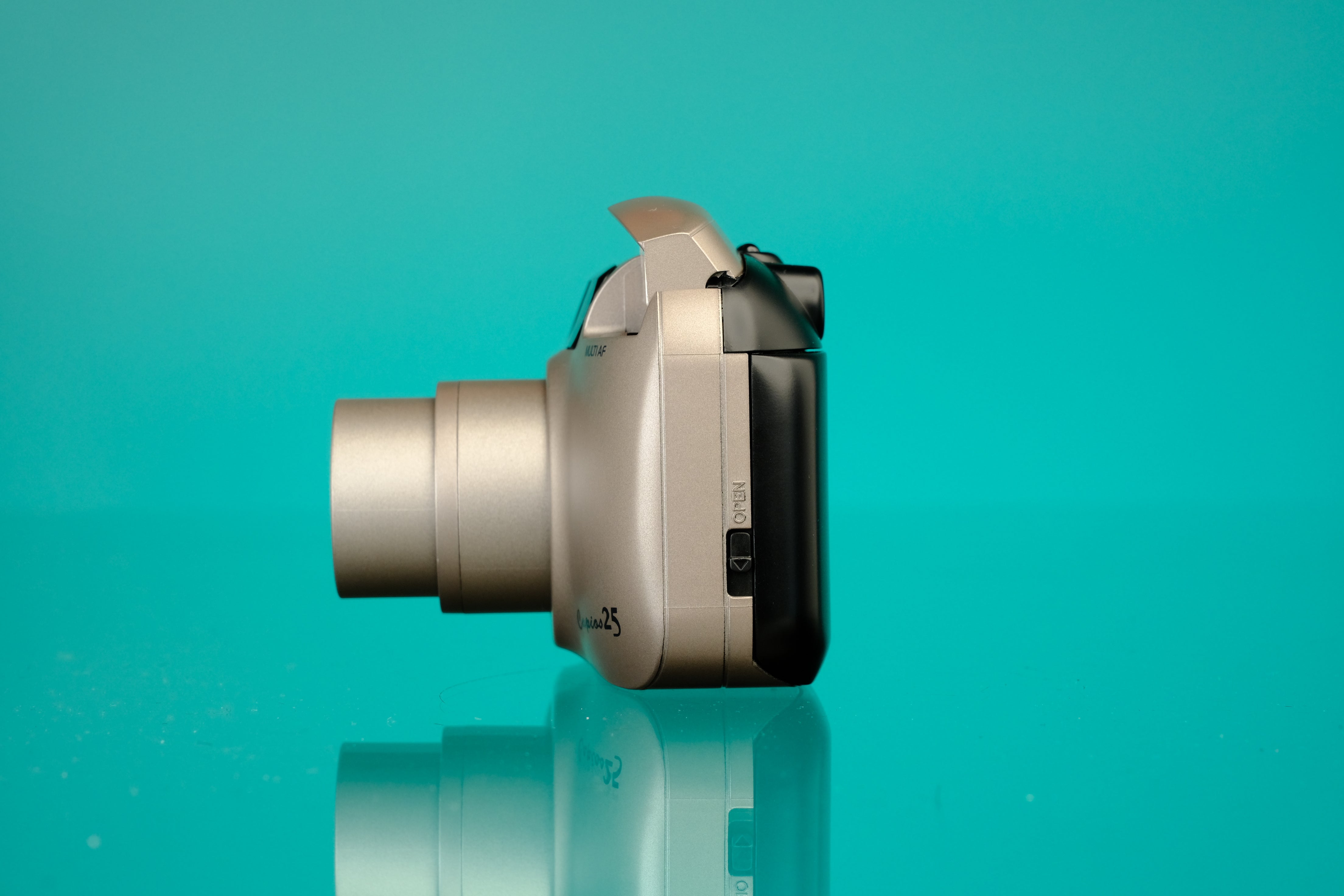 Minolta Capios 25 35mm Point and Shoot Film Camera – Coastal Film Lab