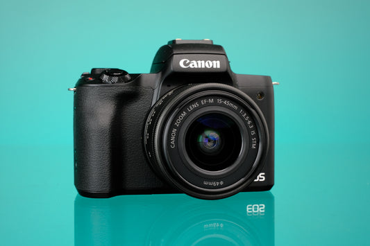 Canon M50 Mark II APS-C Mirrorless Digital Camera + 15-45mm f/3.5-6.3 IS STM Lens