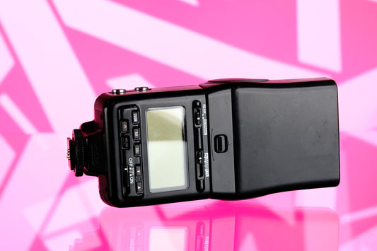 Nikon SB-24 Speedlight Hotshoe on Camera Flash TTL
