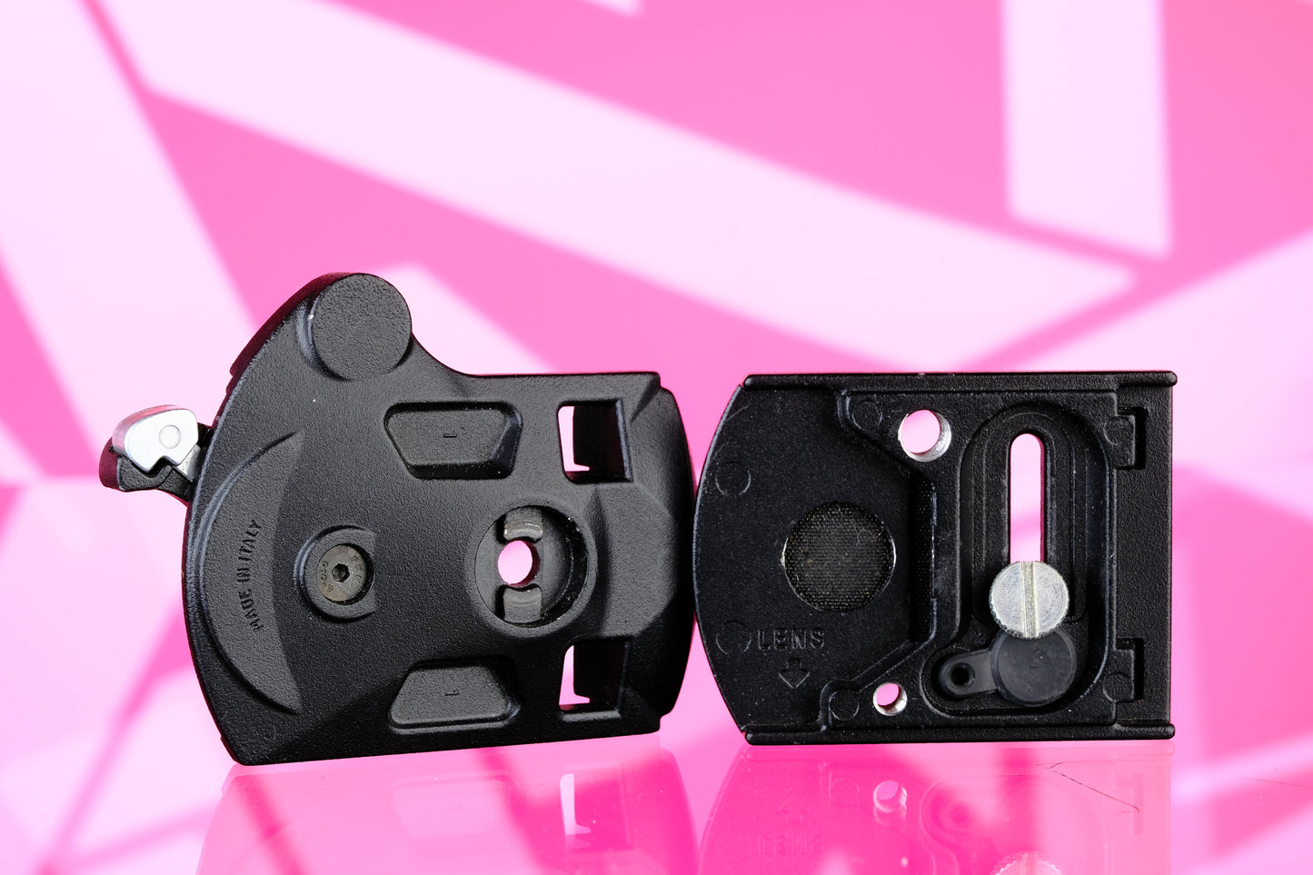 Manfrotto 394 Low Profile Quick Release Adapter + 410PL Plate