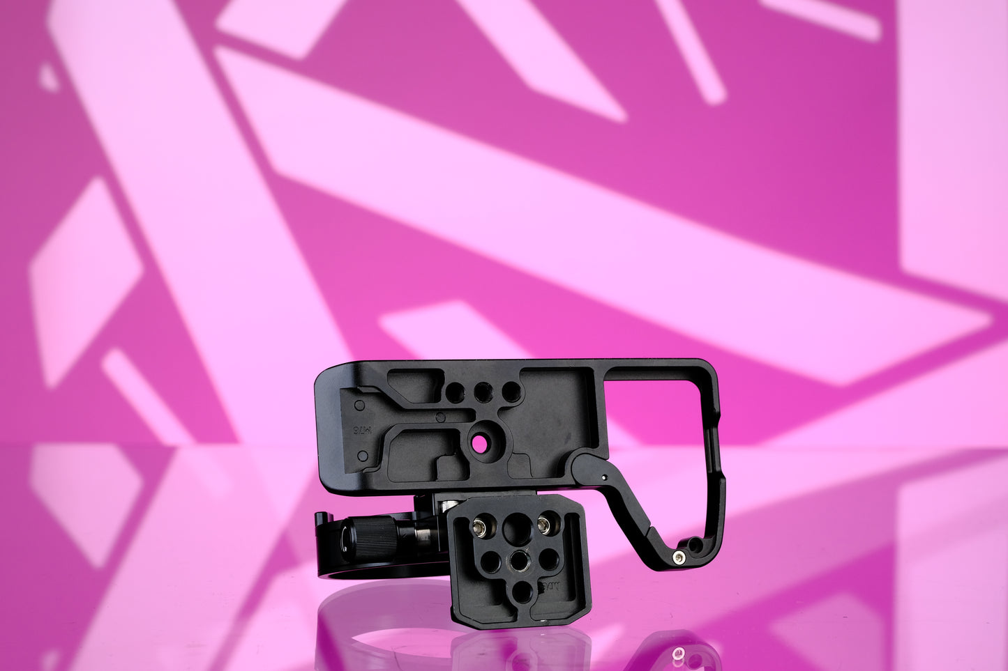 SmallRig Rotatable Horizontal-to-Vertical Mount Plate Kit for Sony a7R IV, a7R V, a7 IV & a7S III