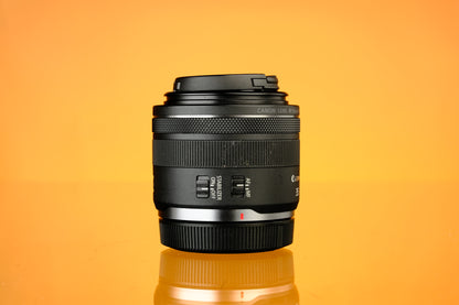 Canon RF 35mm f/1.8 Macro IS STM Lens