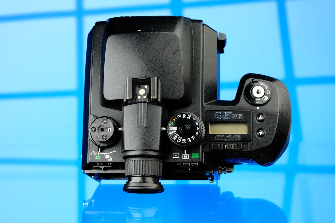 Pentax 645n 120 220 Medium Format Autofocus SLR Camera