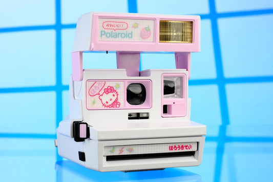 Polaroid 600 Hello Kitty Strawberry Kawaii Instant Film Camera